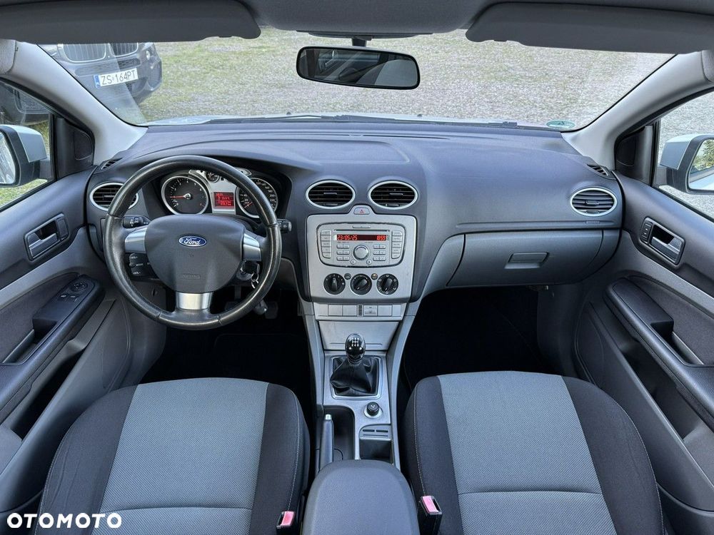 Ford Focus - 17