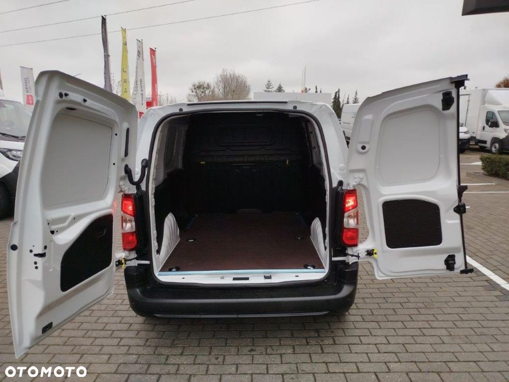 Citroën BERLINGO VAN - 11
