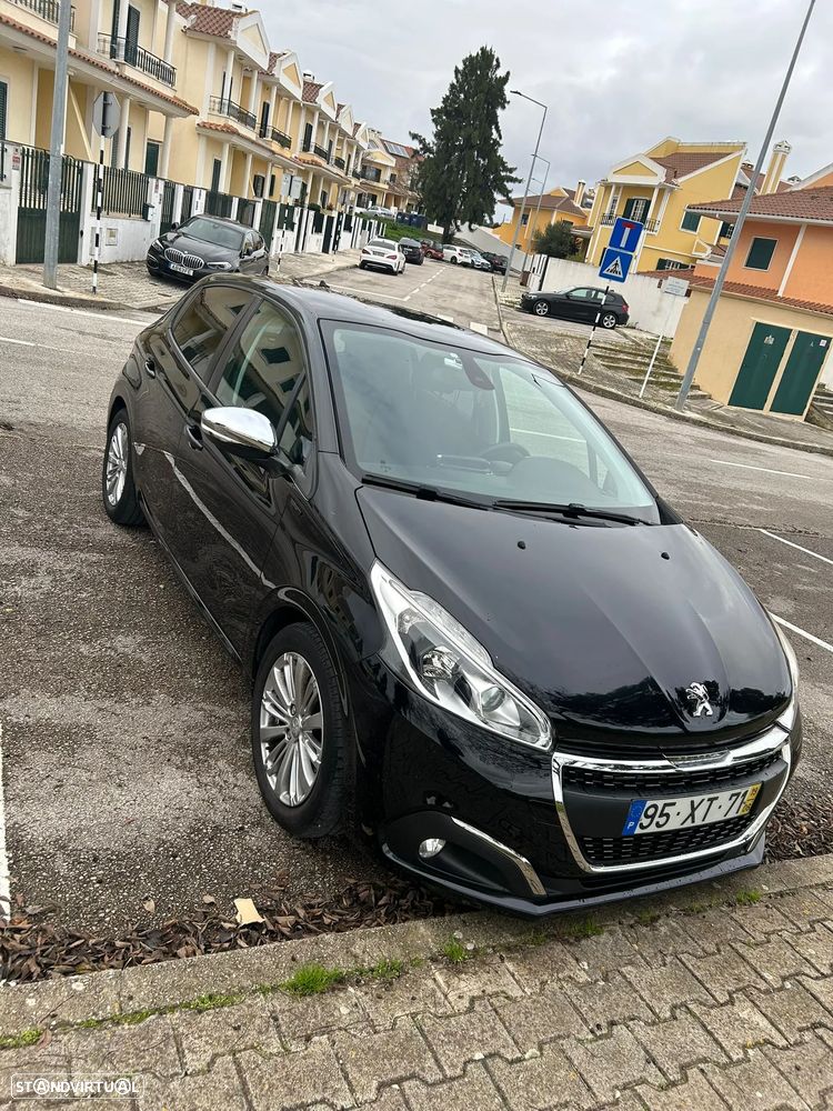 Peugeot 208 1.5 BlueHDi Signature - 3