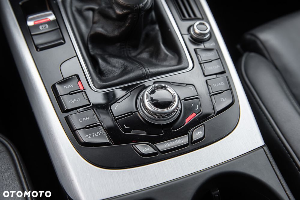 Audi A4 Avant 2.0 TDI DPF S line Sportpaket - 23