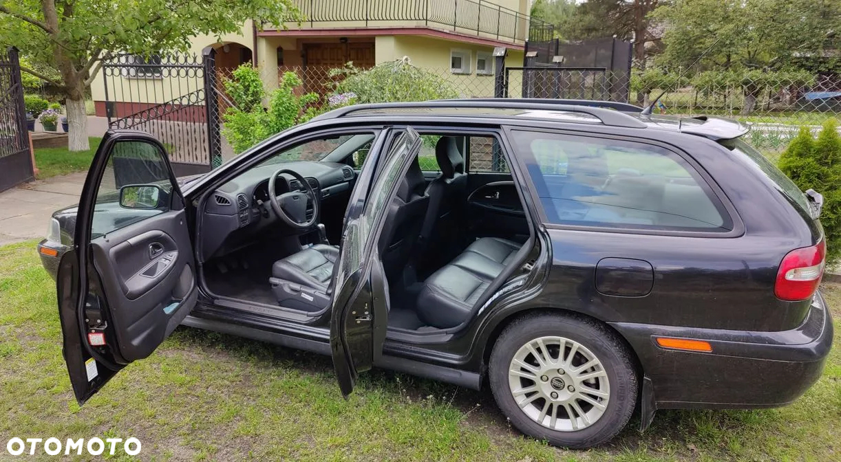 Volvo V40 - 2