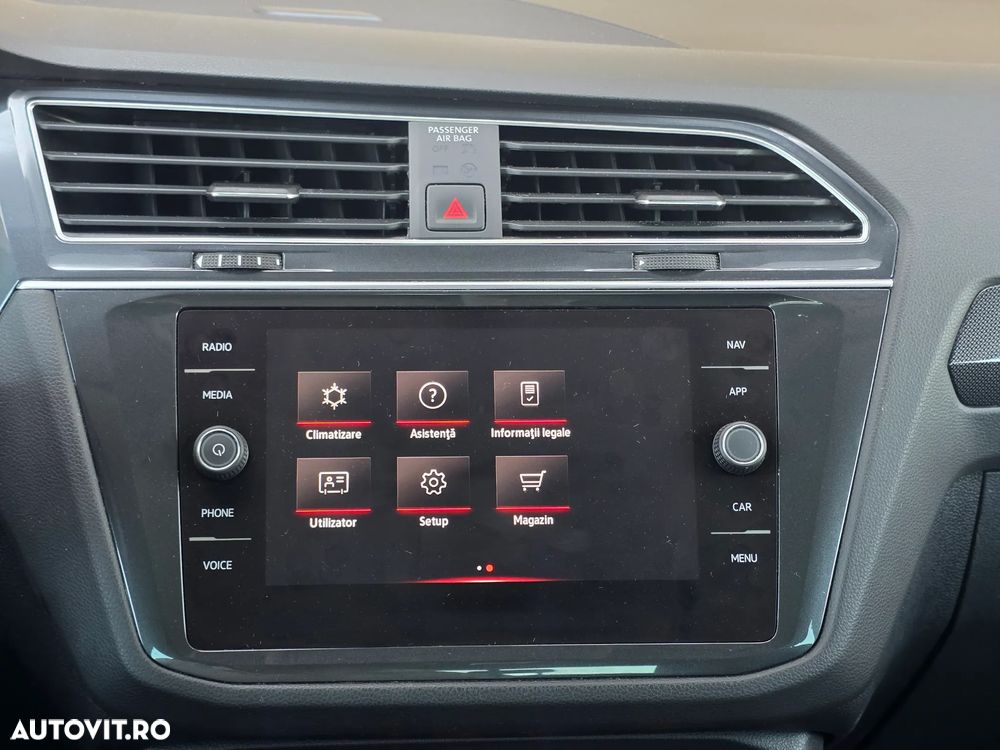 Volkswagen Tiguan 2.0 TDI 4Mot DSG Life - 32