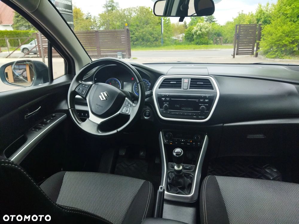 Suzuki SX4 S-Cross 1.6 DDiS Comfort - 8