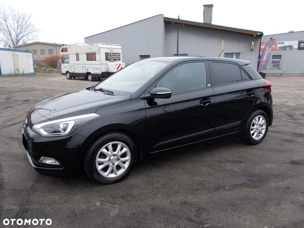 Hyundai i20 1.2 Passion Plus - 1