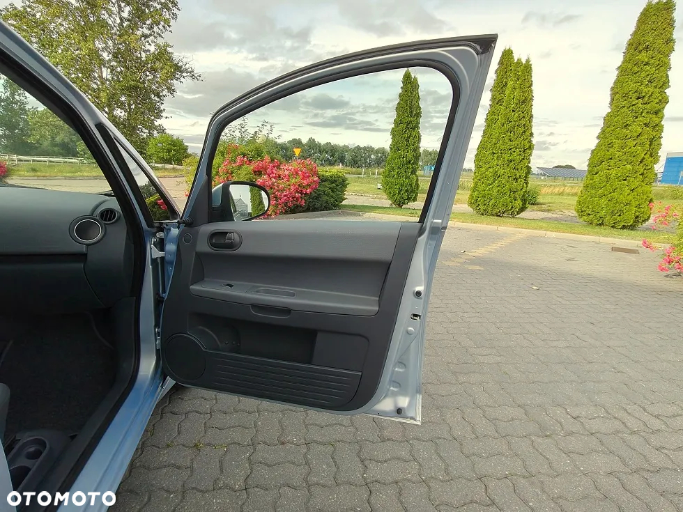 Mitsubishi Colt - 19