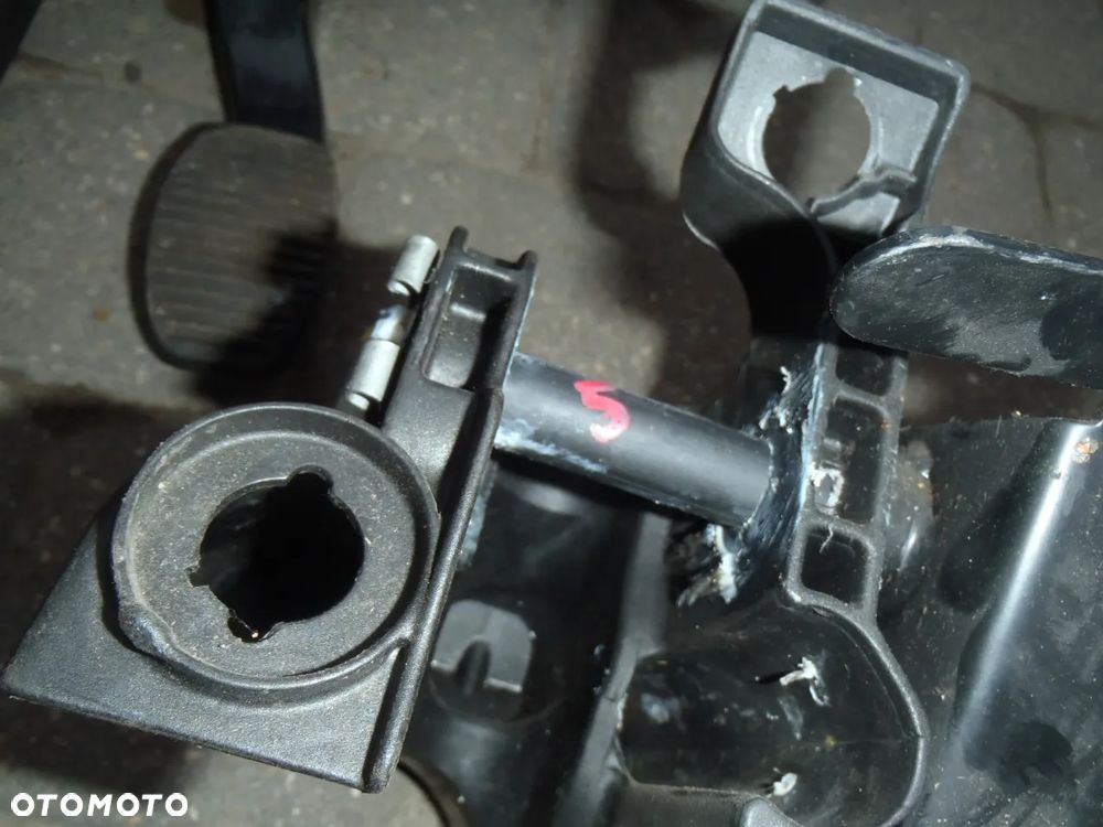 pedał pedały potencjometr gazu mocowanie fiat 147 156 grande punto evo doblo panda wersja europa - 9