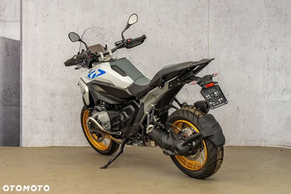 BMW R - 2