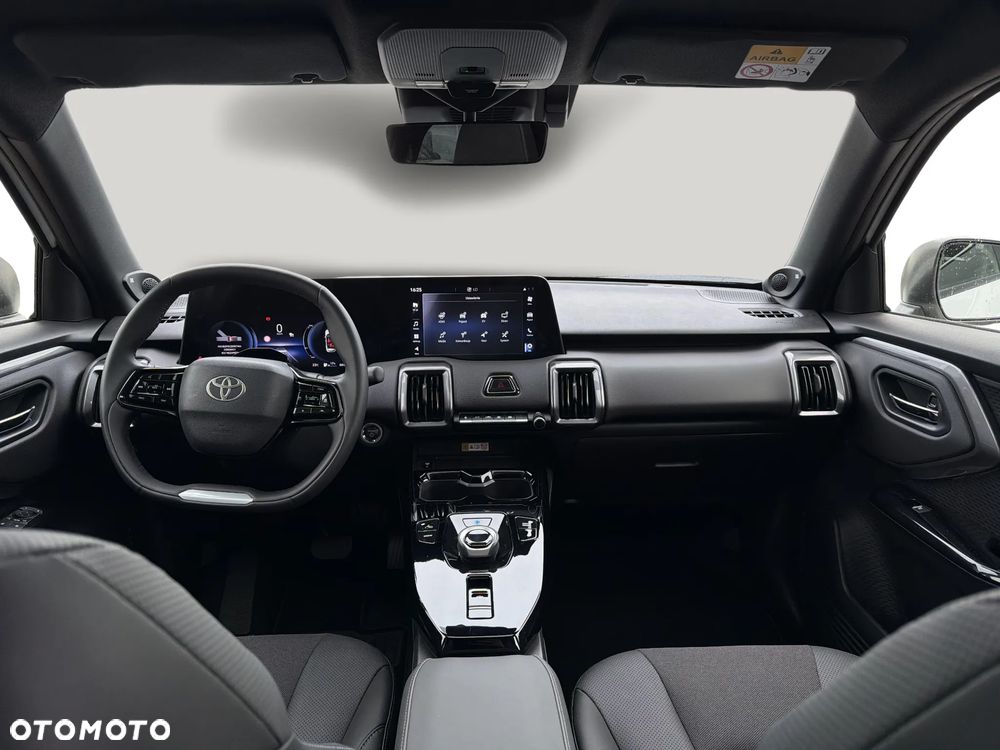 Toyota Urban Cruiser 61kWh Executive - 12