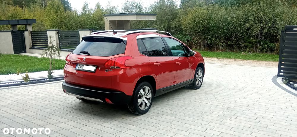 Peugeot 2008 1.2 Pure Tech Style S&S - 14