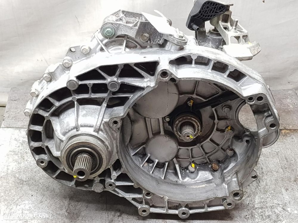 CAIXA DE VELOCIDADES VOLKSWAGEN T5 TRANSPORTER CAMIÓN 7J REF. HRU - 1