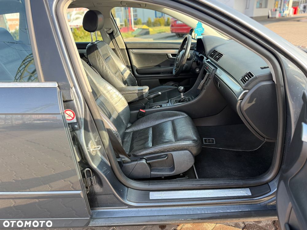 Audi A4 Avant 3.0 TDI quattro - 15