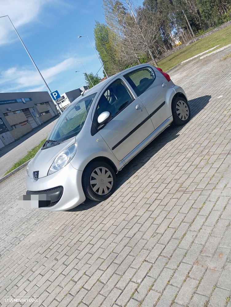 Peugeot 107 1.0 Urban Style - 2
