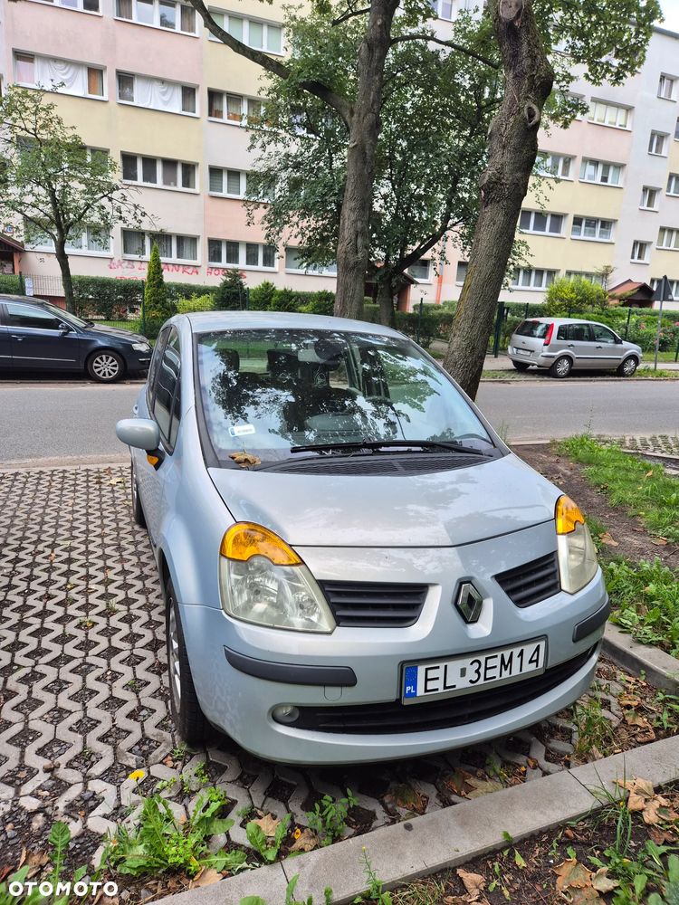 Renault Modus - 1