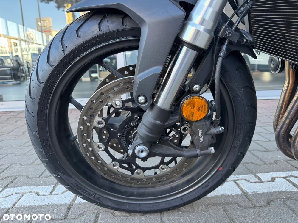 Honda Hornet - 10
