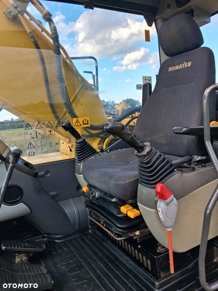 Komatsu PC210LC-8 - 9