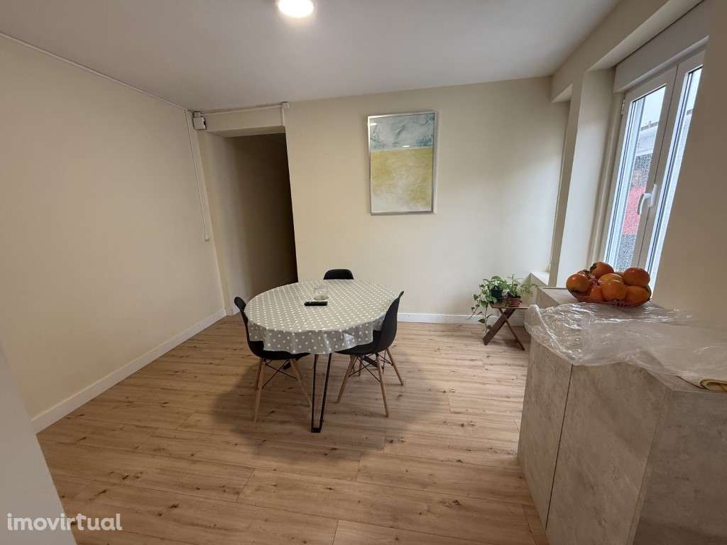 Quarto Arrendamento Aveiro > Glória e Vera Cruz - Grande imagem: 2/11
