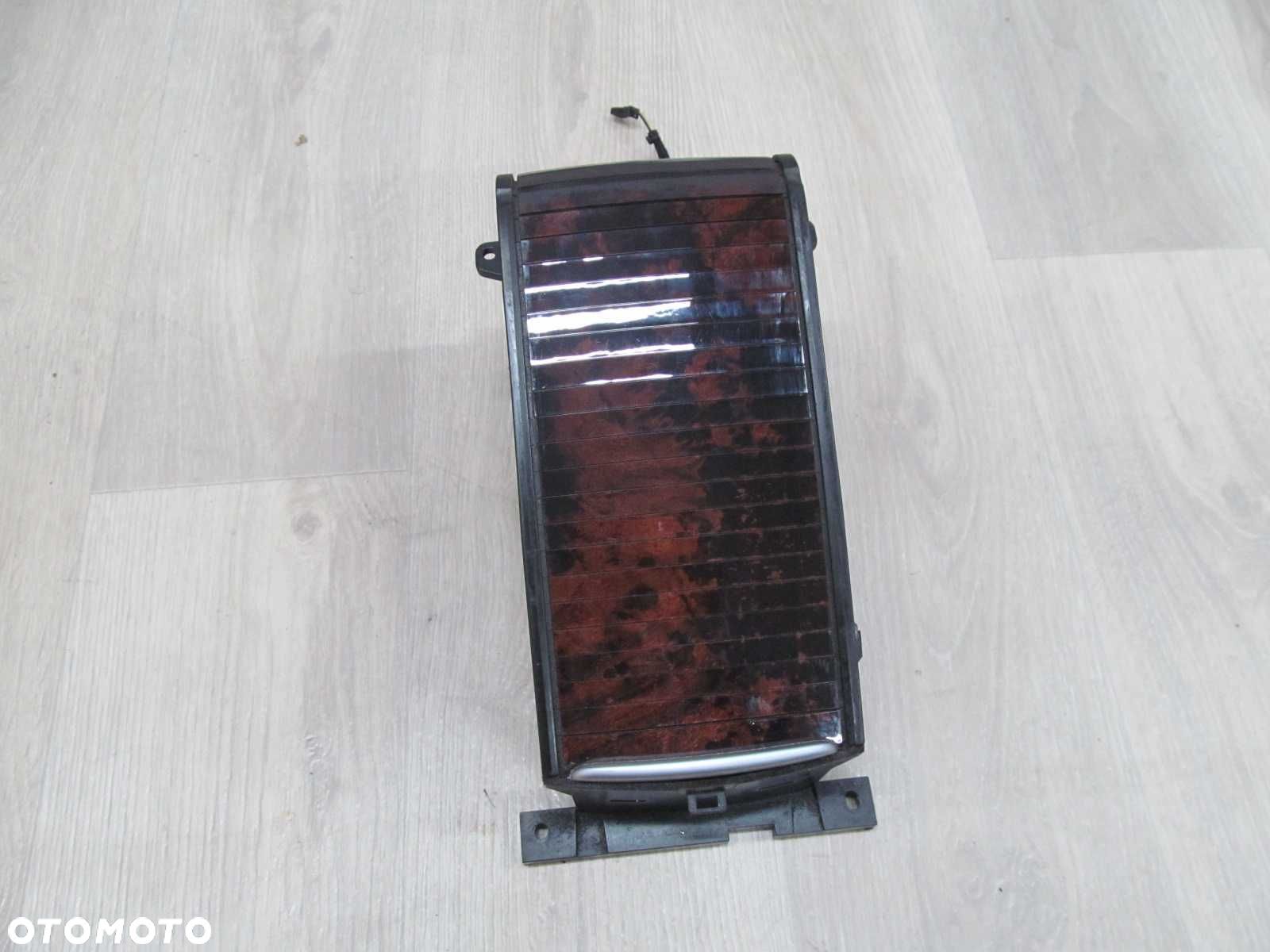 VOLVO S60 V70 LIFT 04- SCHOWEK PODLOKIETNIKA TUNELU ROLETA 30643625 - 1