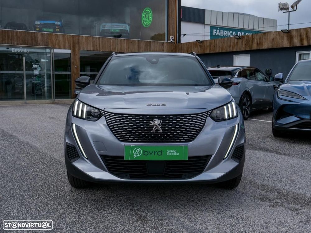 Peugeot e-2008 50 kWh GT - 5