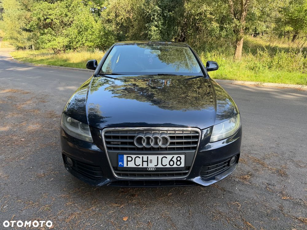 Audi A4 Limousine - 5