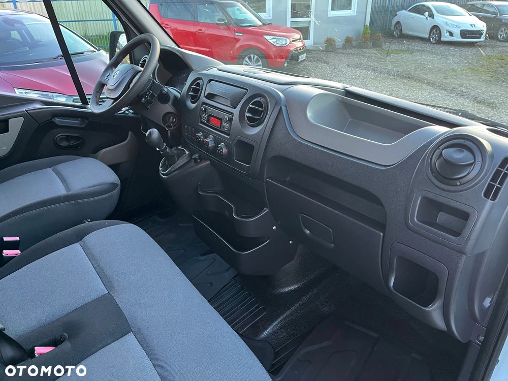 Renault Master - 24