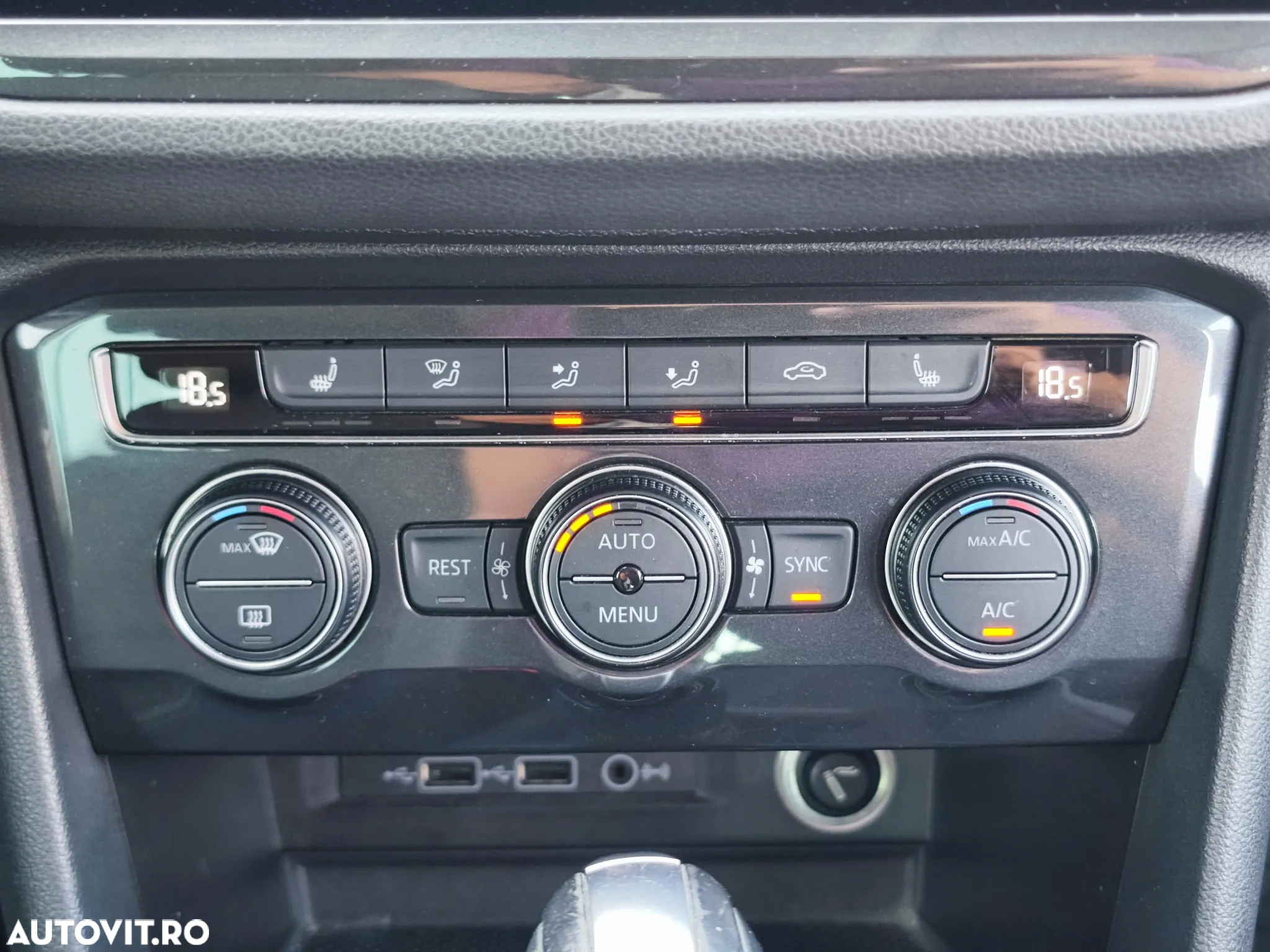Volkswagen Tiguan 1.5 TSI ACT DSG Comfortline - 28