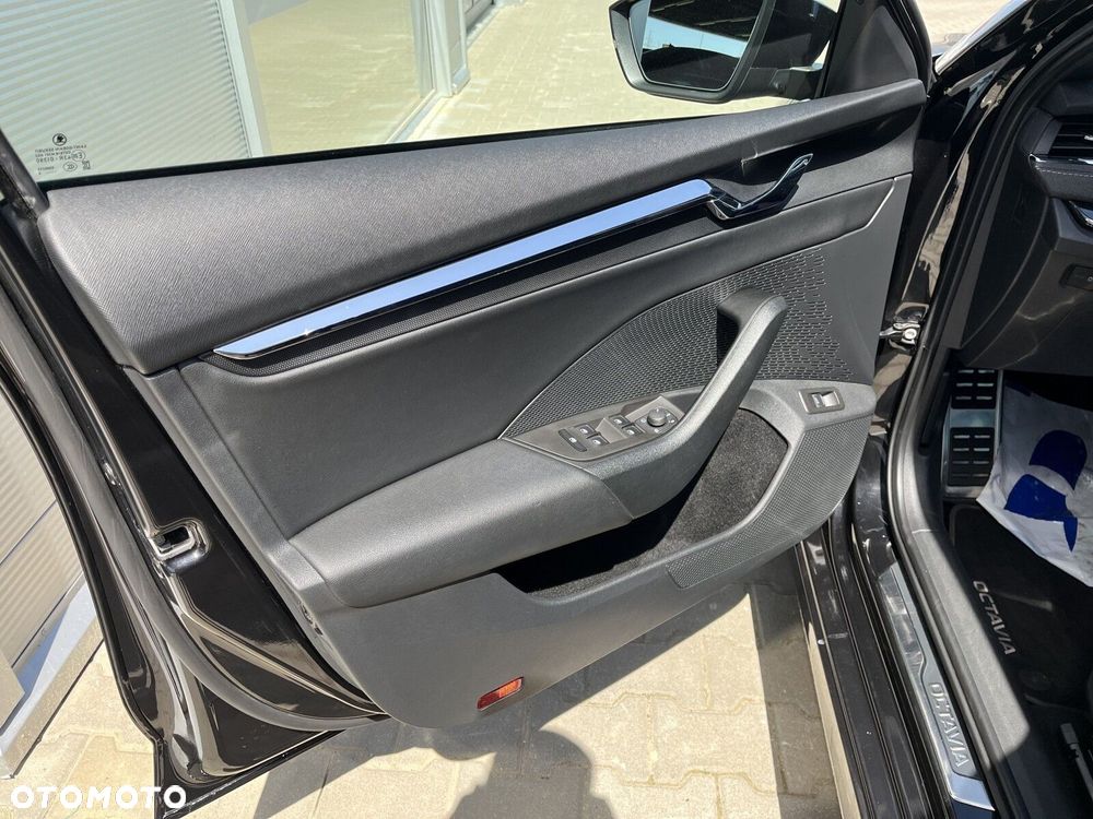 Skoda Octavia 1.5 TSI e-Tec Style DSG - 11