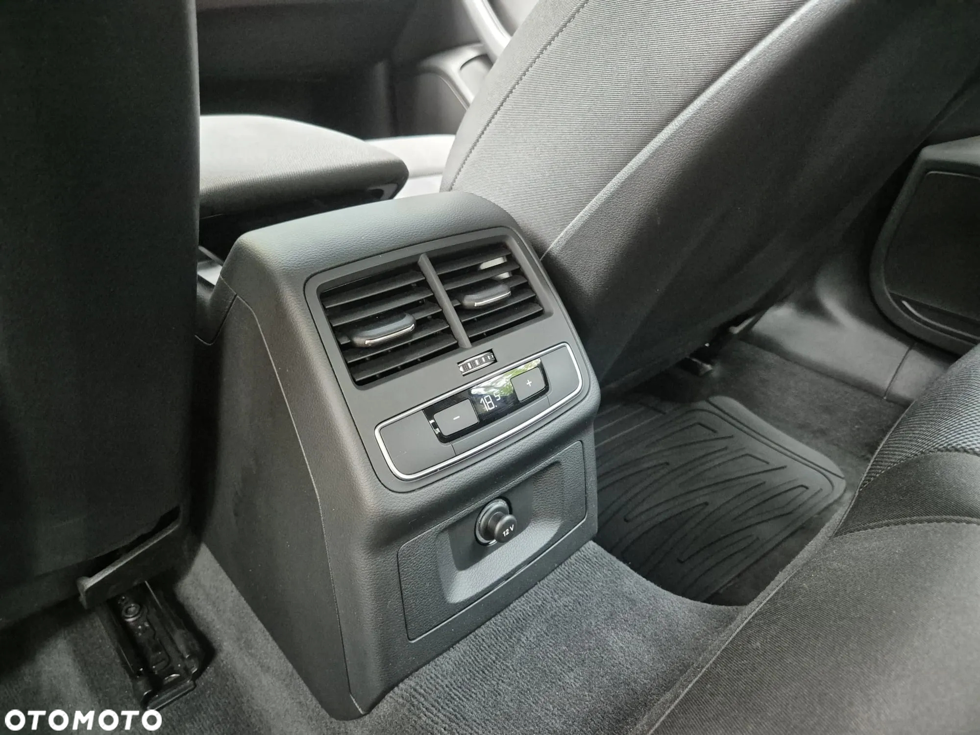 Audi A4 30 TDI mHEV S tronic - 18