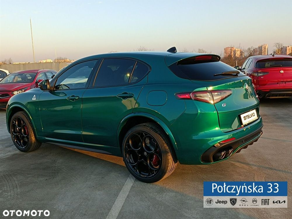 Alfa Romeo Stelvio - 2