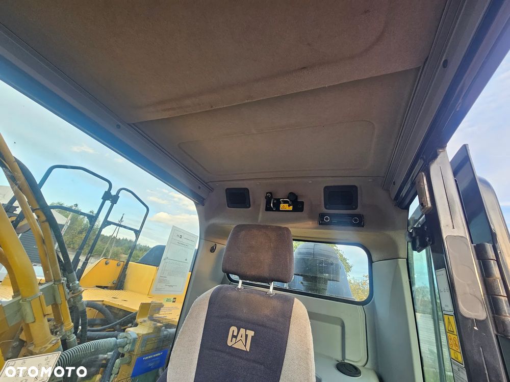 Caterpillar cat 329 - 14