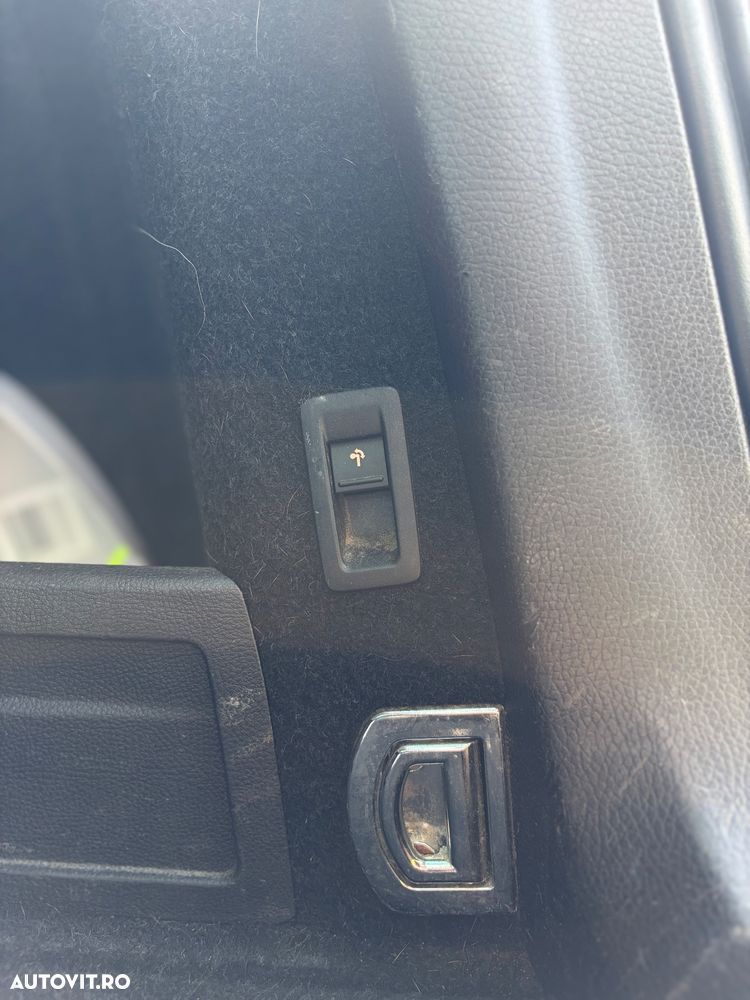 Volkswagen Passat 2.0 TDI BlueMotion Technology DSG Highline - 14