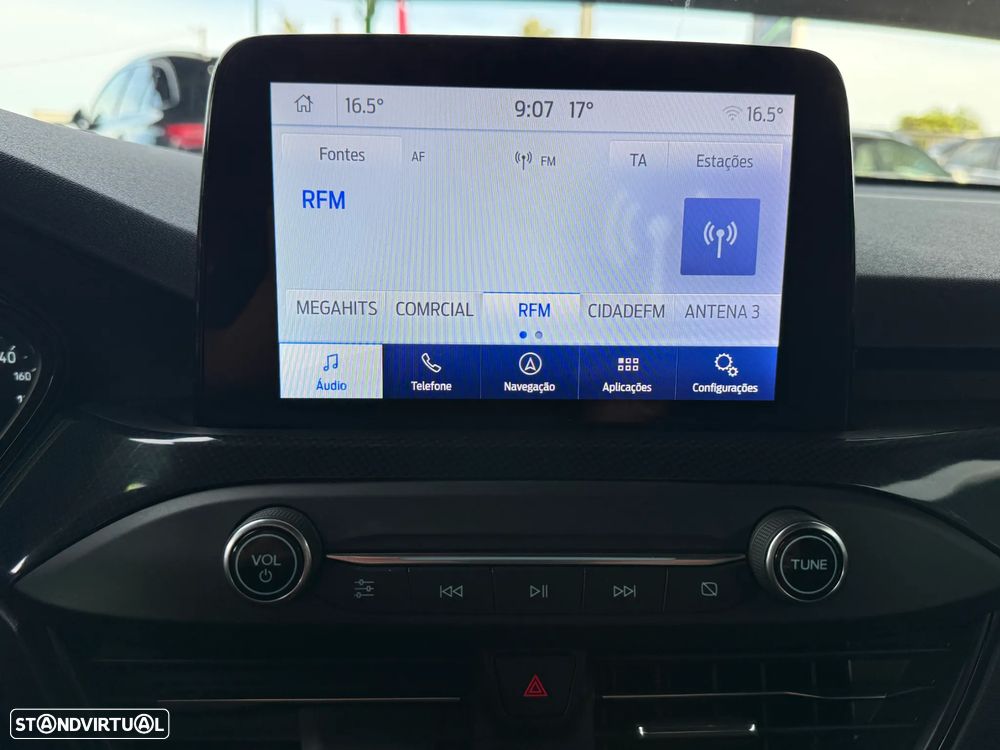 Ford Focus 1.5 TDCi EcoBlue ST-Line - 35