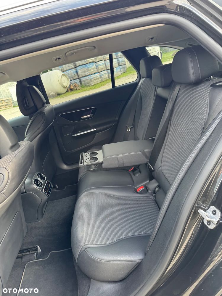 Mercedes-Benz Klasa C 220 d mHEV 4-Matic Avantgarde - 25