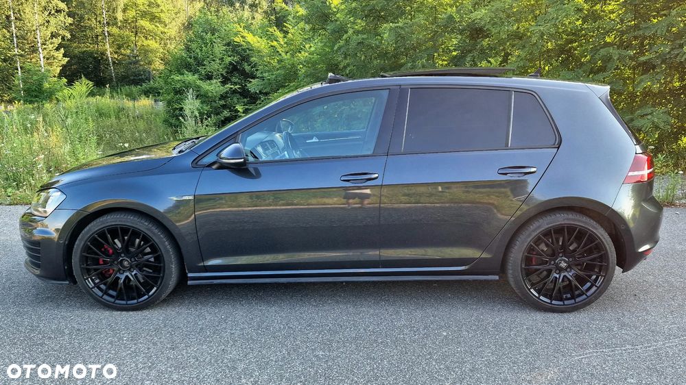Volkswagen Golf GTD (BlueMotion Technology) DSG - 2