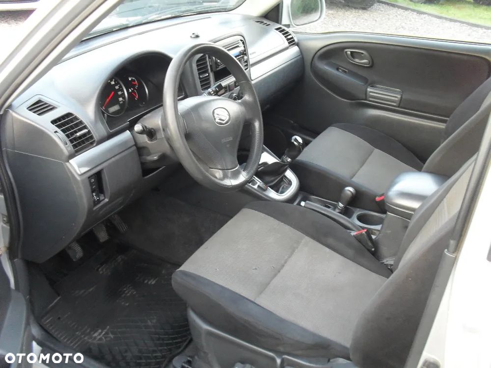 Suzuki Grand Vitara - 6