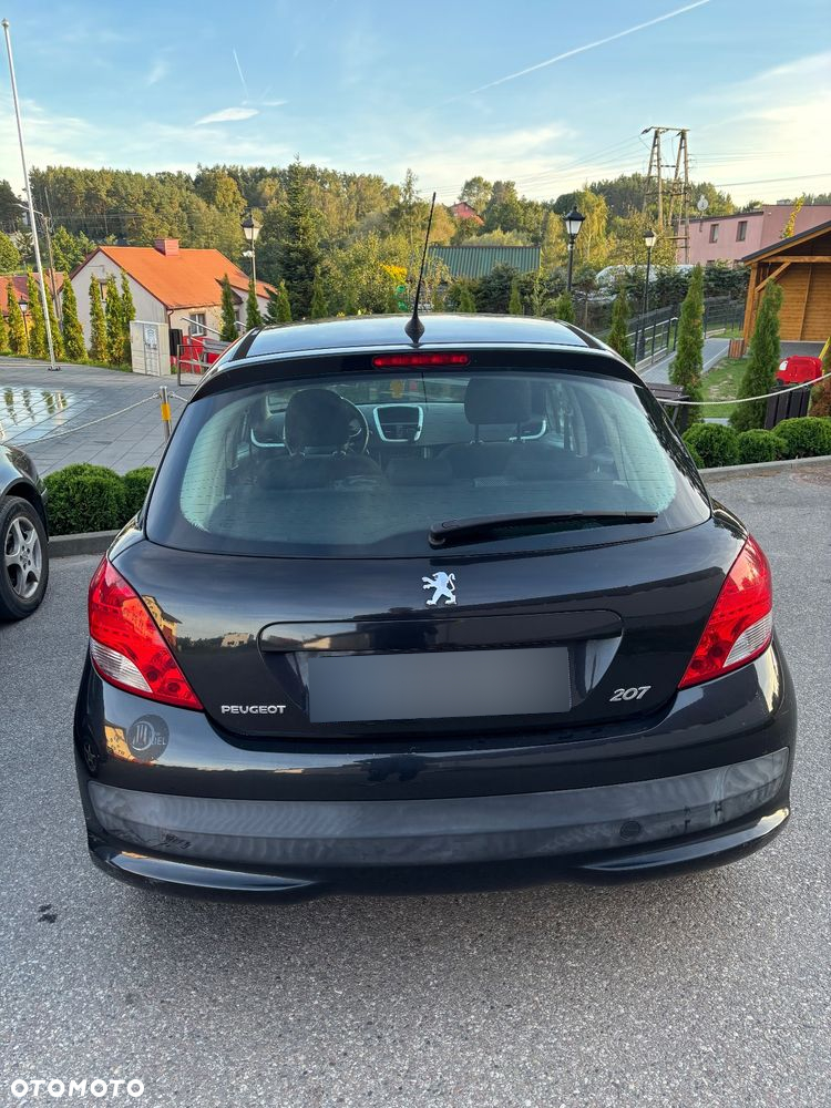 Peugeot 207 - 5