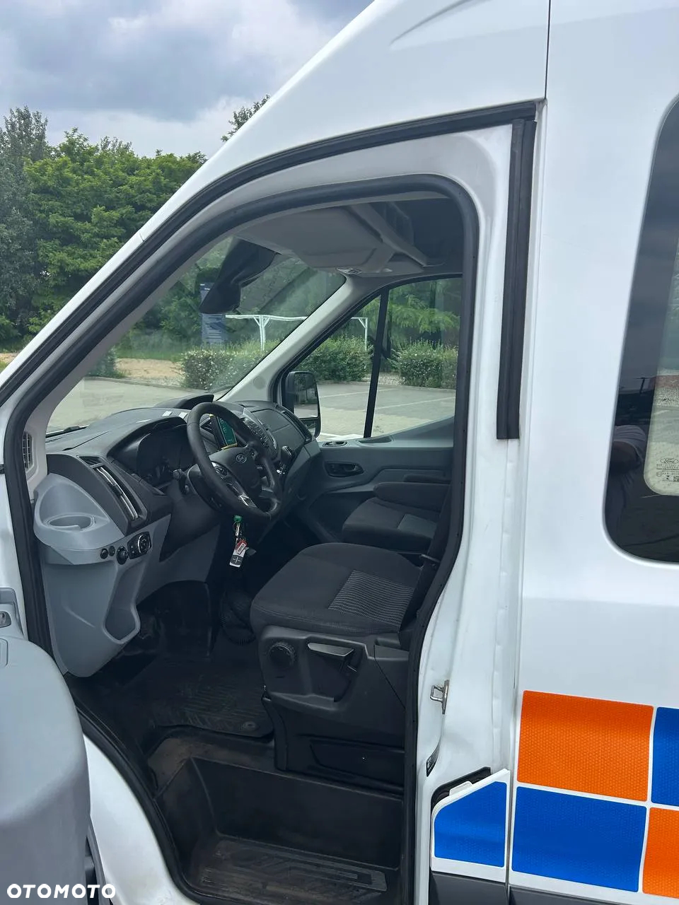 Ford Transit - 8