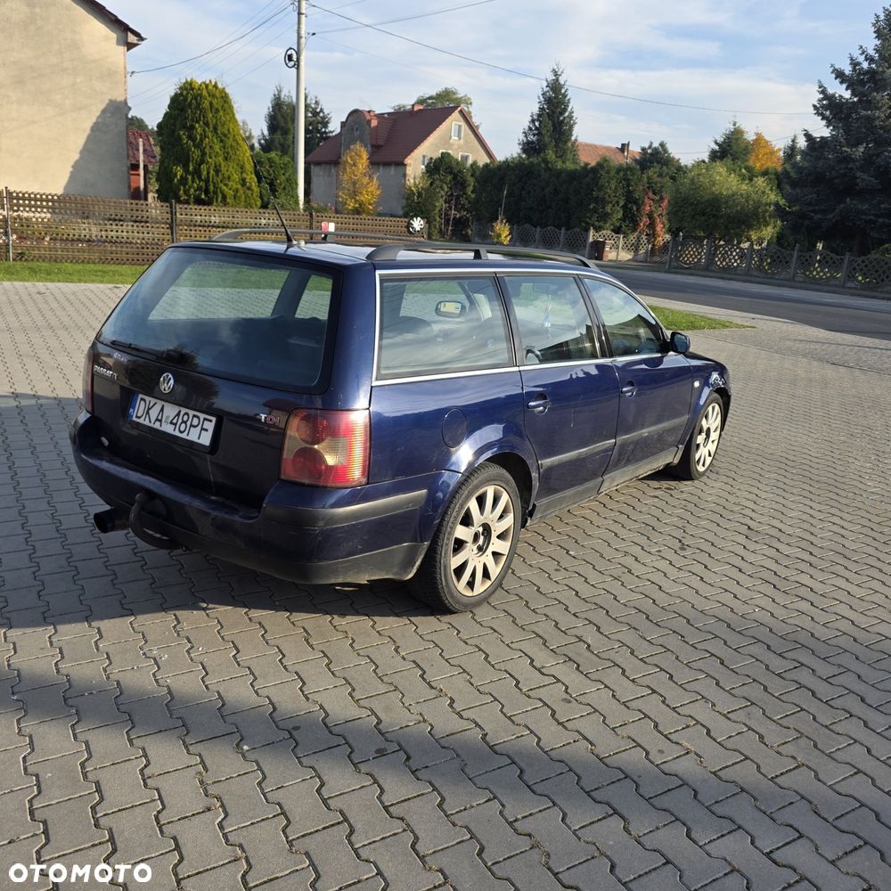 Volkswagen Passat Variant - 4