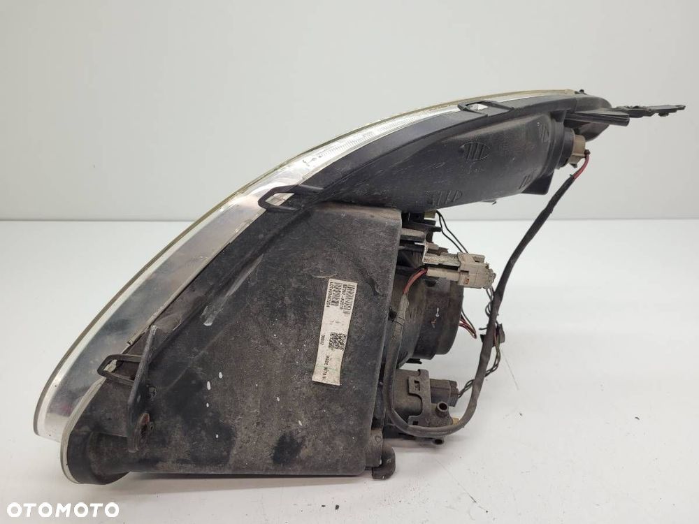 REFLEKTOR PRAWY LAMPA PRAWA SUZUKI SWIFT III SZ092-A201R EUROPA 2005 - 4