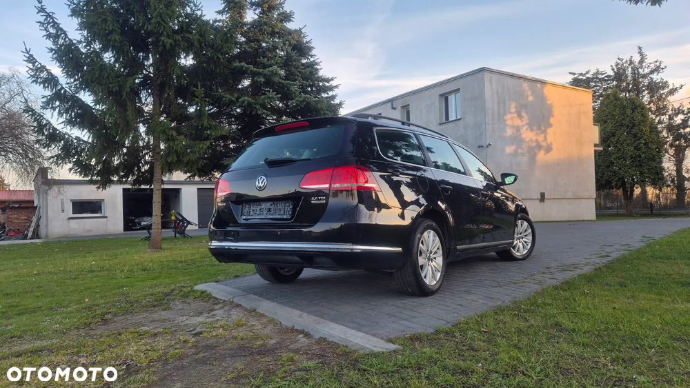 Volkswagen Passat - 34