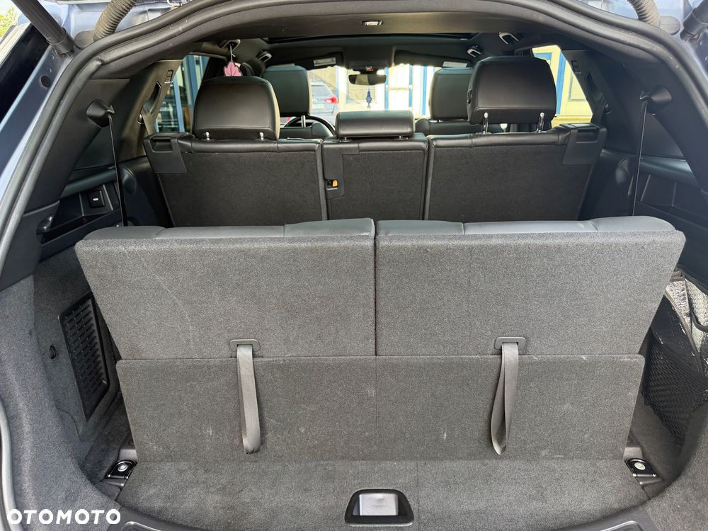 Land Rover Discovery Sport P250 HSE - 34