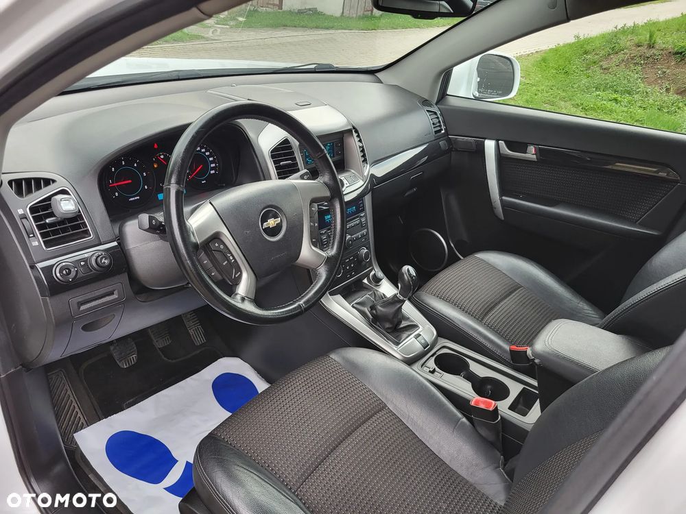 Chevrolet Captiva 2.2 2WD LT+ - 9