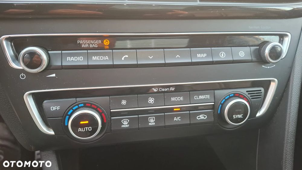Kia Optima - 26
