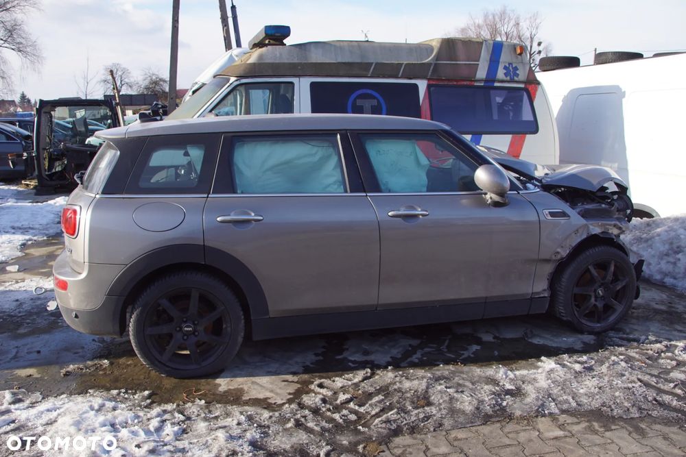 Auto na części - Mini Clubman II F54 1.5 136 KM B38A15 GS6-58BG C2K 2017R Silnik Skrzynia Drzwi Błotnik Klapa Zderzak Lampa Lusterko Klamka Szyba Deska Kokpit Sterownik Moduł Czujnik Licznik Wyświetlacz Panel Kierownica - 3
