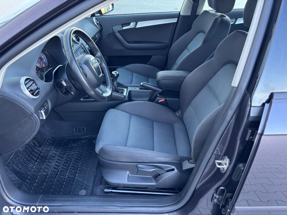Audi A3 Sportback 1.4T FSI Ambition - 25