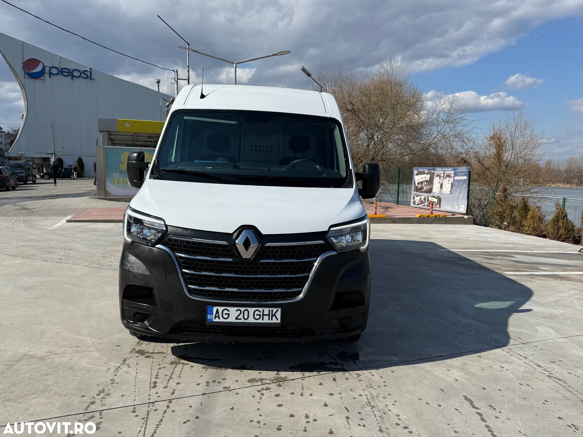 Renault Master - 1