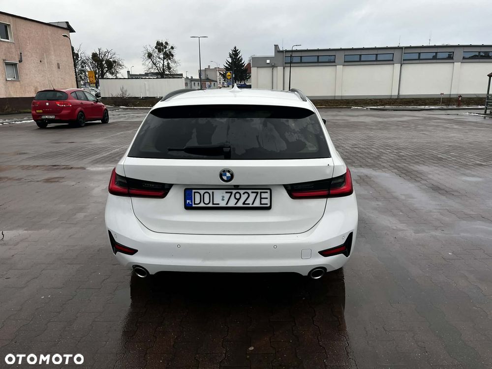 BMW Seria 1 120d M Sport - 17