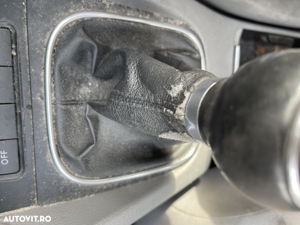 Nuca cu Manson Piele Maneta Schimbator Viteze VW Golf 5 Hatchback 2004 - 2008 - 3