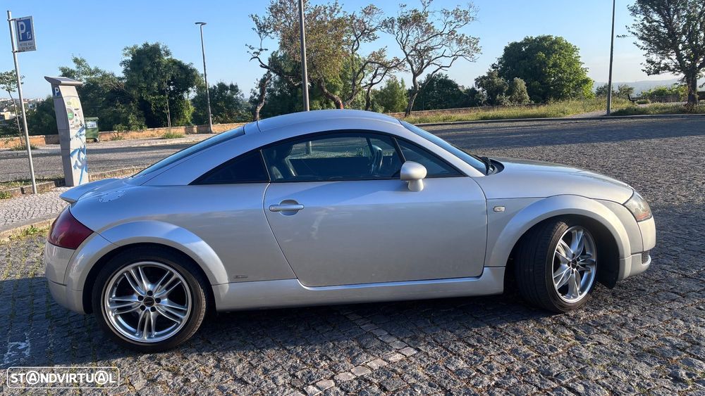 Audi TT Coupé 1.8 T S-line - 6