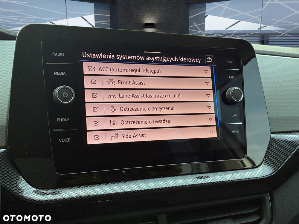 Volkswagen T-Cross - 20