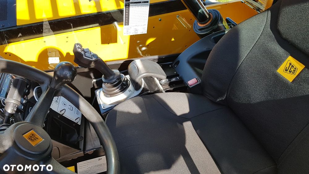JCB 536-70 Agri Super 2014R - 34
